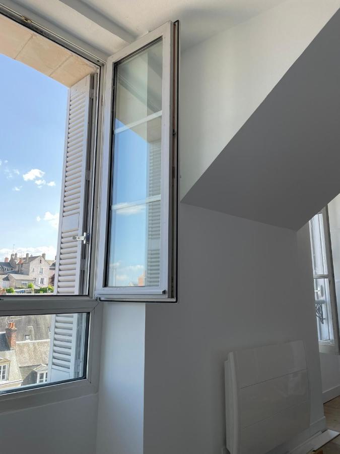 Spacieux Appartement A Blois Avec Wifi Gratuit Ngoại thất bức ảnh