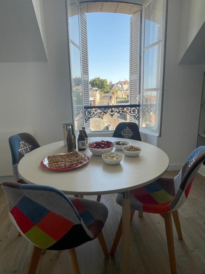 Spacieux Appartement A Blois Avec Wifi Gratuit Ngoại thất bức ảnh